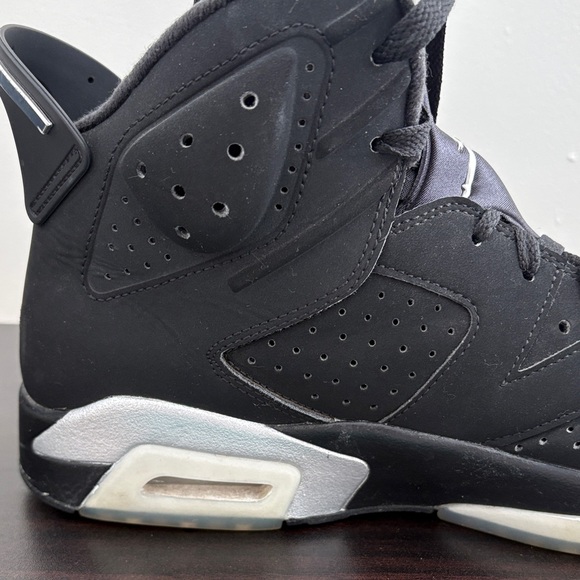 Jordan 6 Chrome - Picture 12 of 16